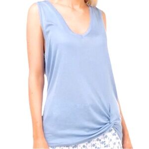 Gucci silk sleeveless top with knot embellishment EU L